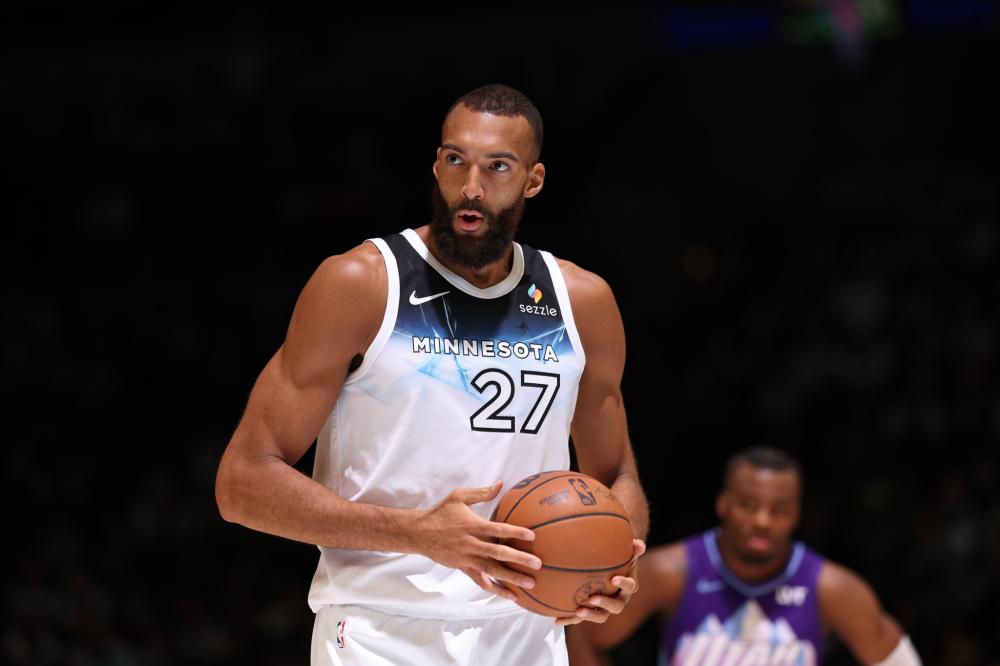 现与地位 现与地位