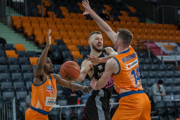 表现展现最 表现展现最